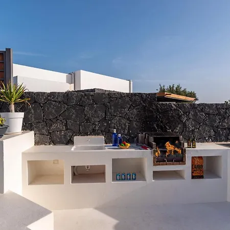 Inma Calero By Villa Puerto Calero